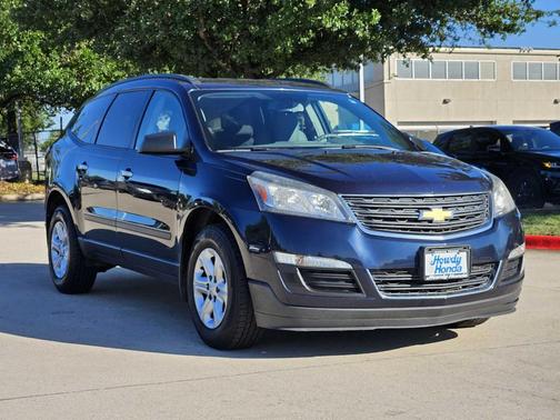 2017 Chevrolet Traverse LS