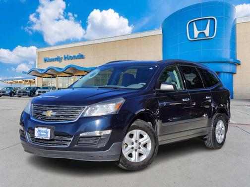 2017 Chevrolet Traverse LS