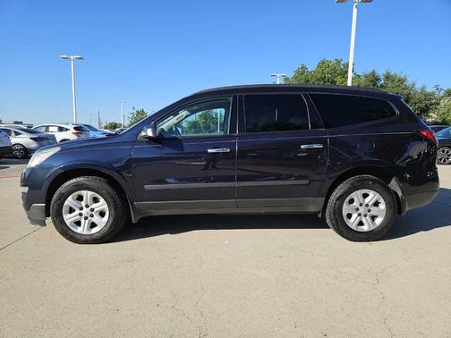 2017 Chevrolet Traverse LS