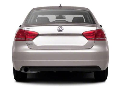 2013 Volkswagen Passat 2.5 SE