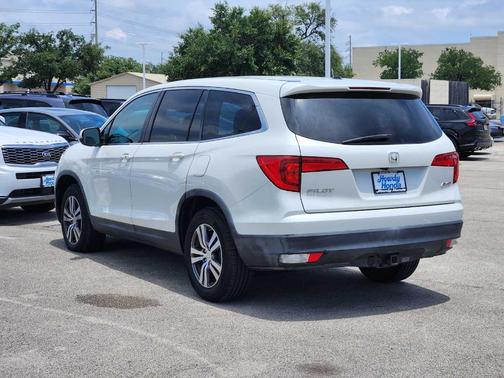 White 2016 Honda Pilot EX-L