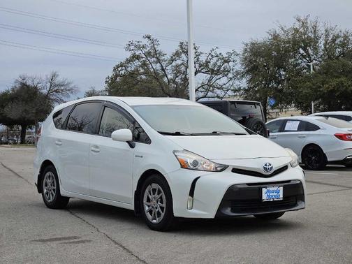 2015 Toyota Prius v Three