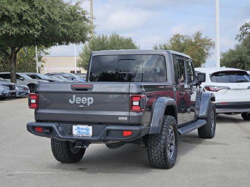 2021 Jeep Gladiator Overland