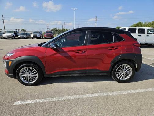 2020 Hyundai KONA SEL