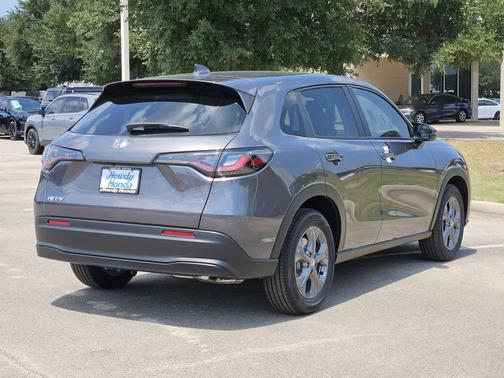 2026 Honda HR-V LX