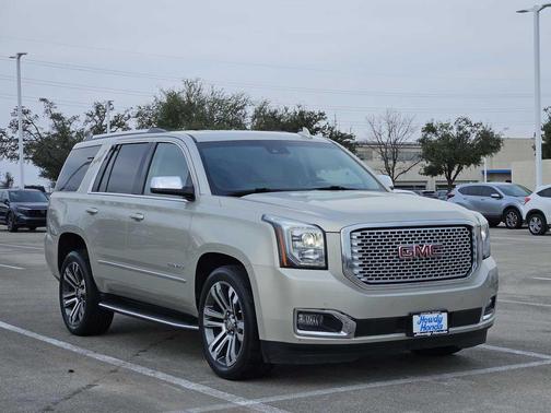 2017 GMC Yukon Denali