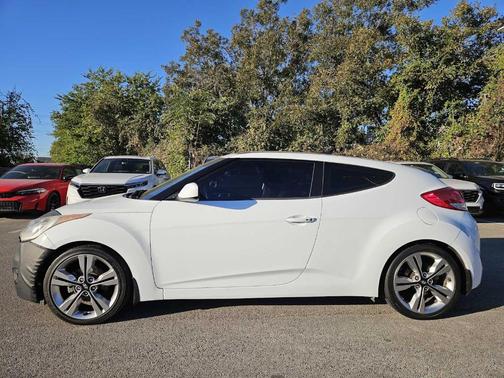 2017 Hyundai Veloster Value Edition