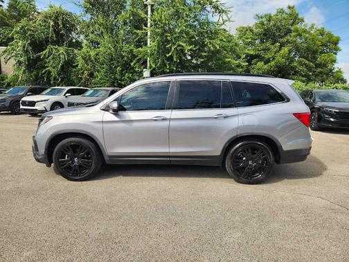 Lunar Silver Metallic 2021 Honda Pilot Special Edition
