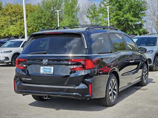 Crystal Black Pearl 2026 Honda Odyssey EX-L