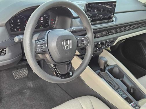 2025 Honda Accord LX