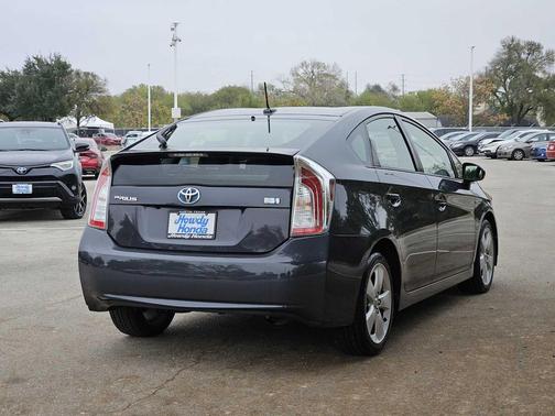 2014 Toyota Prius Five