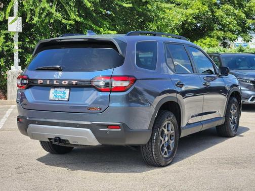 Blue 2026 Honda Pilot TrailSport