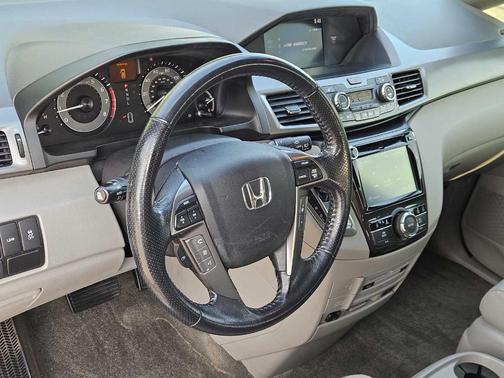 Modern Steel Metallic 2015 Honda Odyssey Touring