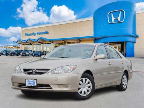 2005 Toyota Camry LE
