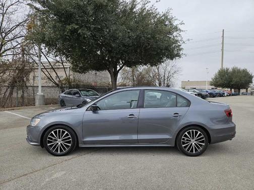 2016 Volkswagen Jetta 1.8T Sport