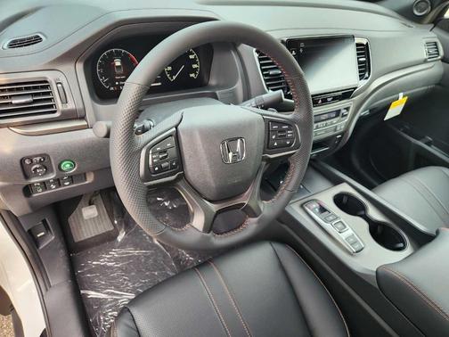 Platinum White Pearl 2026 Honda Ridgeline TrailSport