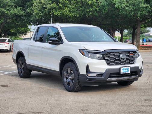 Platinum White Pearl 2026 Honda Ridgeline TrailSport