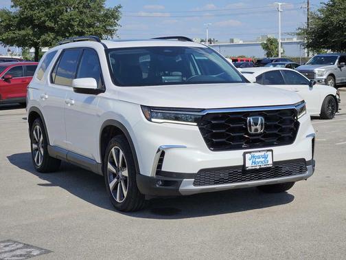 2025 Honda Pilot Touring