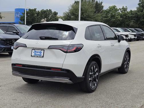 Platinum White Pearl 2026 Honda HR-V EX-L