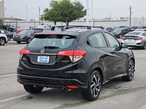 Crystal Black Pearl 2019 Honda HR-V Sport