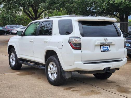 White 2022 Toyota 4Runner SR5 Premium