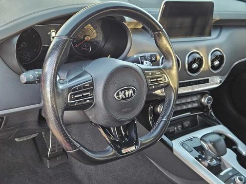 2018 Kia Stinger GT2