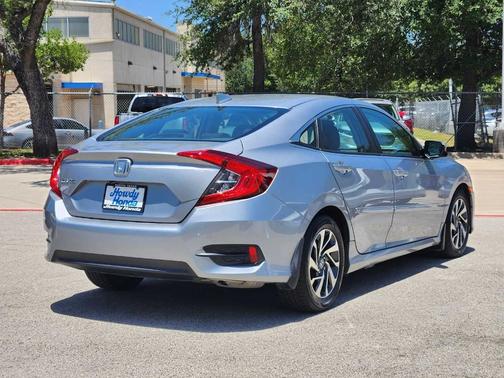 Lunar Silver Metallic 2017 Honda Civic EX