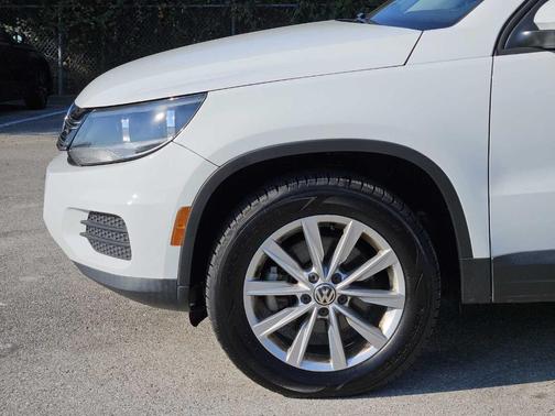 2014 Volkswagen Tiguan Auto S