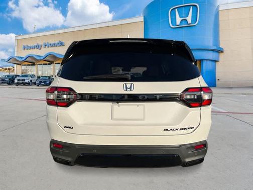 2026 Honda Pilot Black Edition