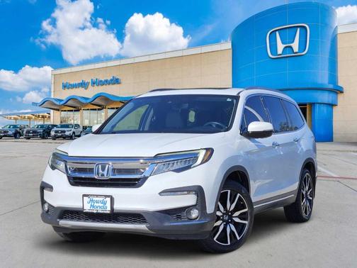 2020 Honda Pilot Touring 8-Passenger