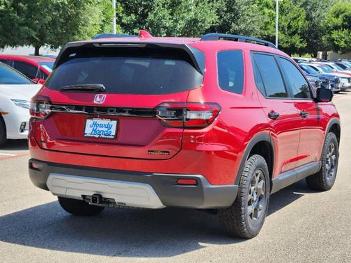 2025 Honda Pilot TrailSport