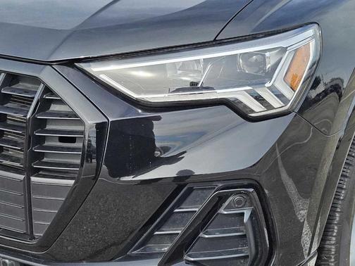 2023 Audi Q3 45 S line Premium