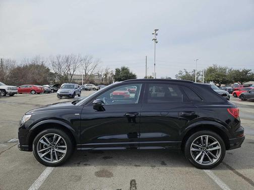 2023 Audi Q3 45 S line Premium