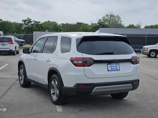 Platinum White Pearl 2024 Honda Pilot EX-L