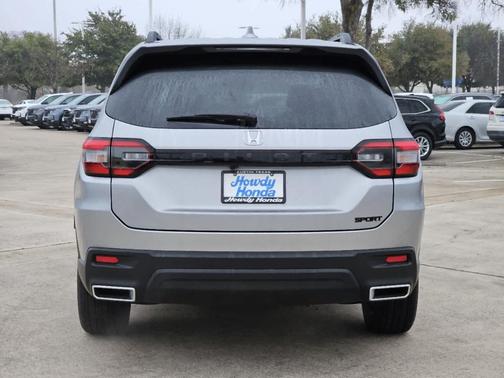 2025 Honda Pilot Sport