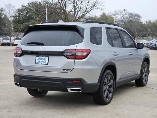 2025 Honda Pilot Sport