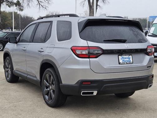 2025 Honda Pilot Sport