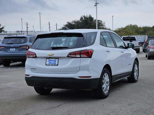 2022 Chevrolet Equinox LS