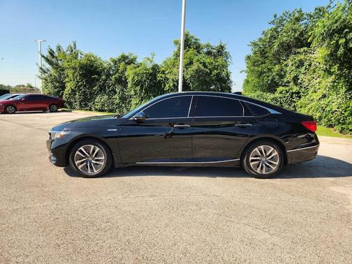 Crystal Black Pearl 2019 Honda Accord Hybrid Touring