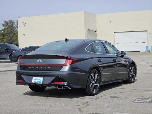 2022 Hyundai SONATA SEL Plus