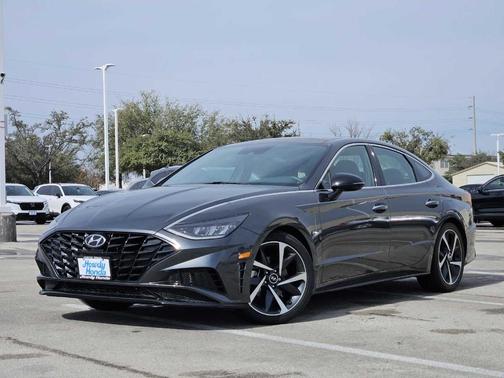 2022 Hyundai SONATA SEL Plus