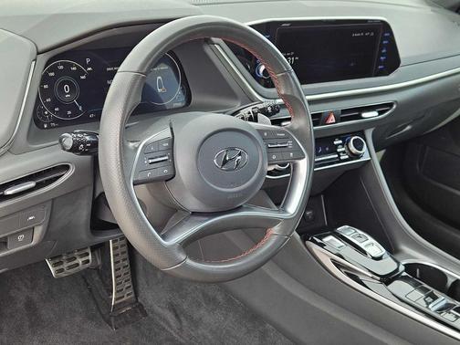 2022 Hyundai SONATA SEL Plus