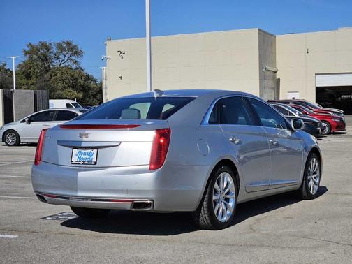 2017 Cadillac XTS Luxury