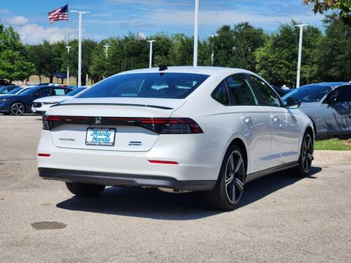 Platinum White Pearl 2026 Honda Accord Hybrid Sport