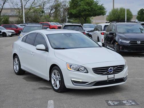 2015 Volvo S60 T5 Premier