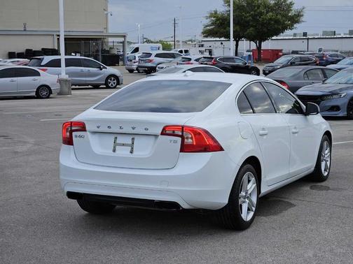 2015 Volvo S60 T5 Premier