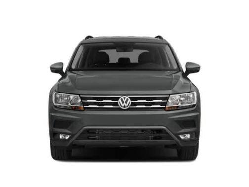 Pure White 2018 Volkswagen Tiguan 2.0T SE
