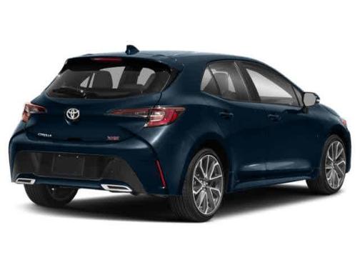 Blizzard Pearl 2019 Toyota Corolla Hatchback XSE