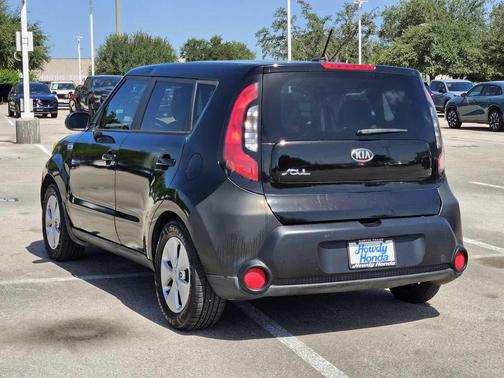 2016 Kia Soul Base