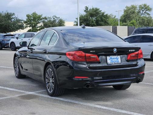 2019 BMW 530 i xDrive